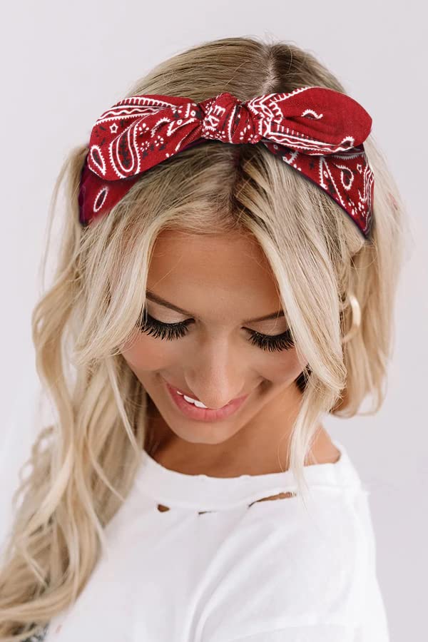 Tobeffect knotted bow detail front view adds retro flair and secure hold