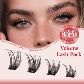 TOOCHUNAG close-up of individual lash cluster texture and glossy finish