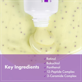 TOSOWOONG hand applying cream demonstrating lightweight nighttime application
