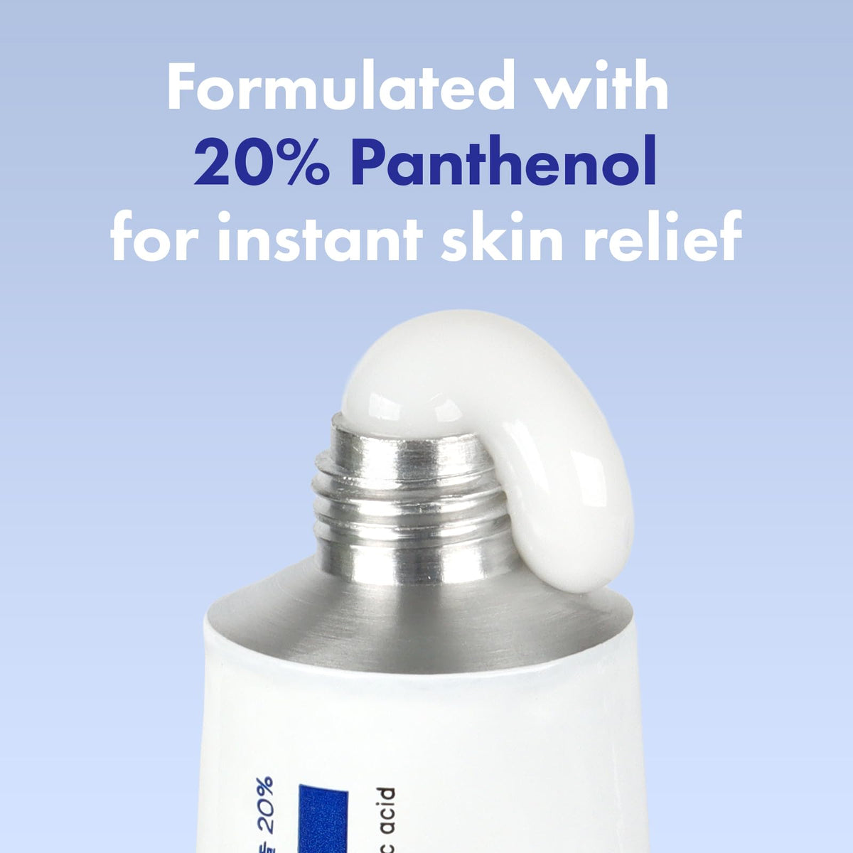 TOSOWOONG close-up cream texture demonstrating smooth moisturizing feel