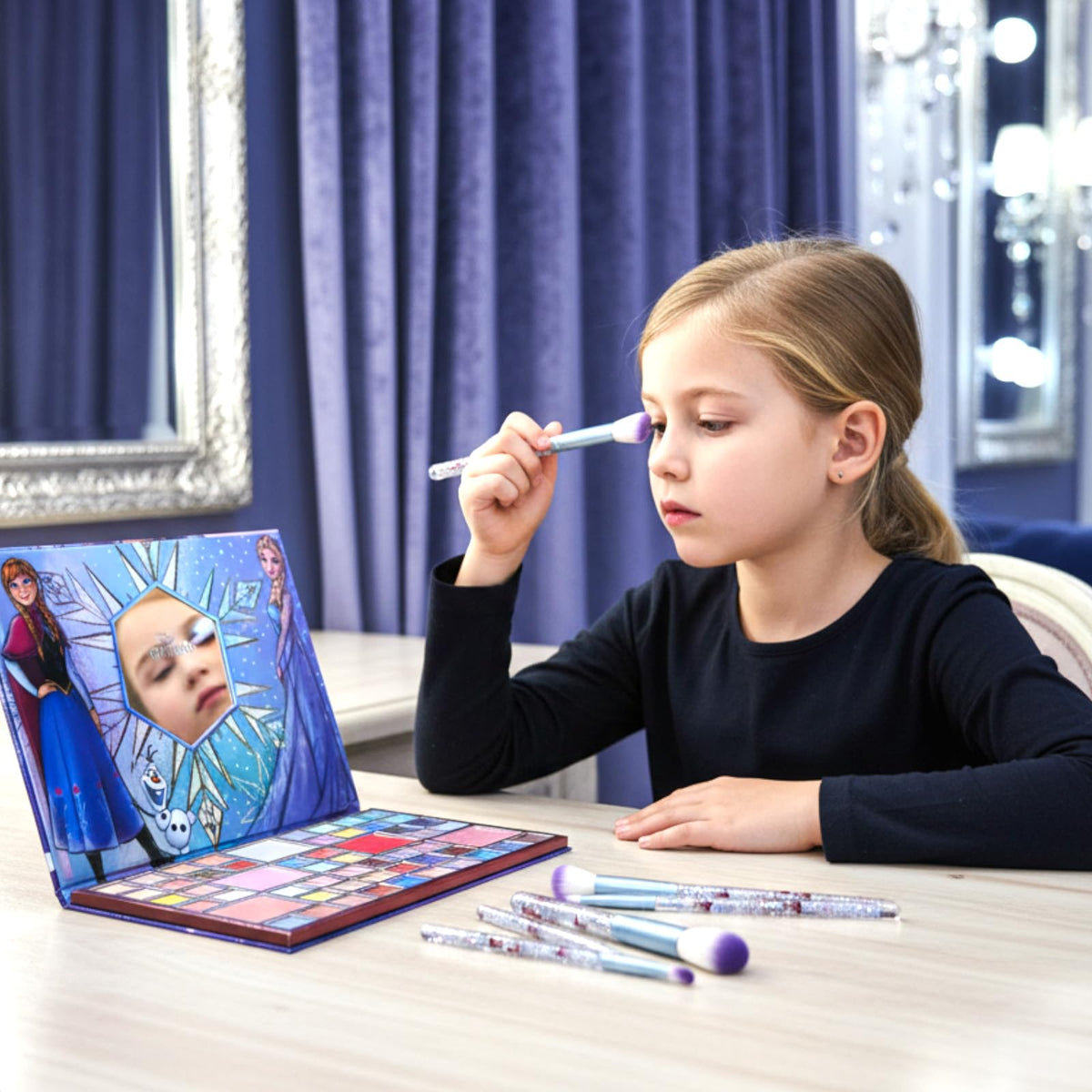 Townley Girl brush held in a child’s hand illustrating size and control