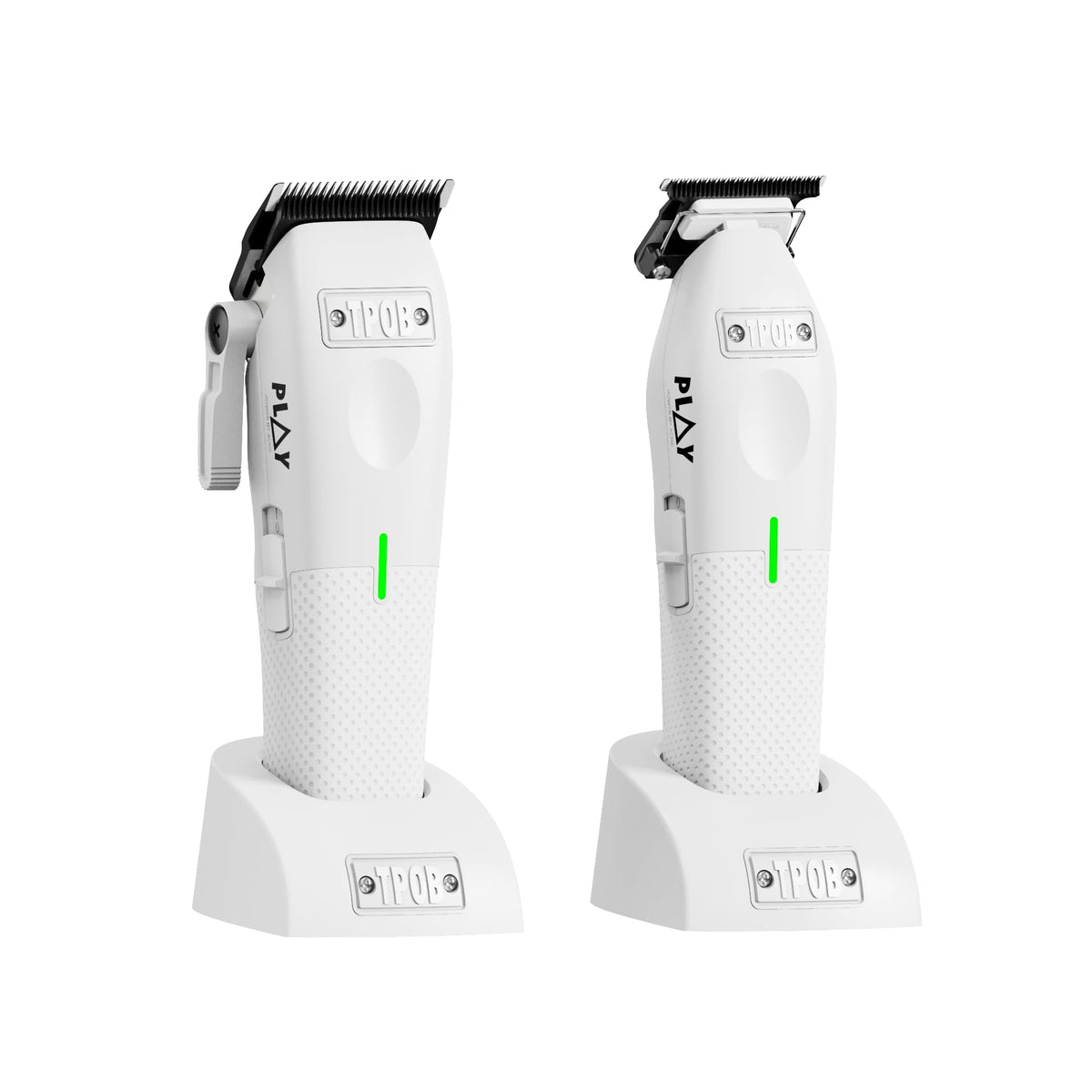 TPOB blade close-up with oil reservoirs highlighting smoother, longer-lasting cuts