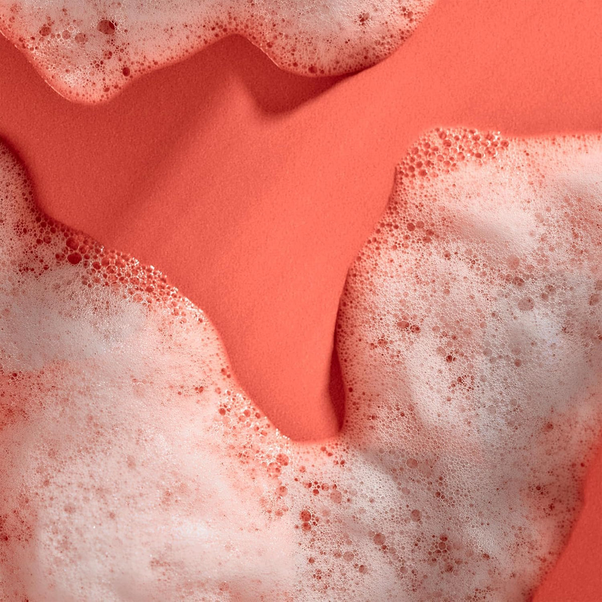 Tree Hut Sweet Punkin label detail focused on ingredient claims and scent notes clarity
