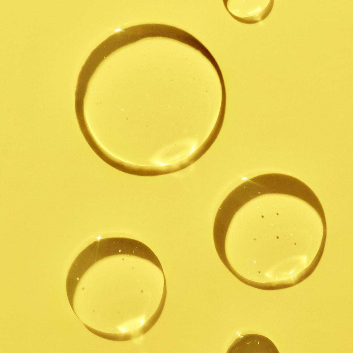 Tree Hut gel texture close-up illustrating gel-to-oil transformation for smooth glide