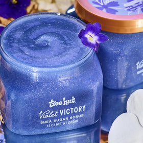 Tree Hut close-up sugar crystals highlighting natural exfoliating benefit