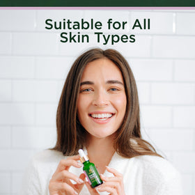 Tree of Life application to neck and décolleté showing smoothing benefit