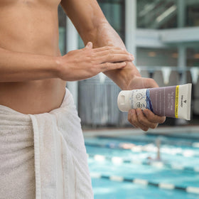 TRIHARD label close-up highlighting PLECOTECH and active mineral ingredients