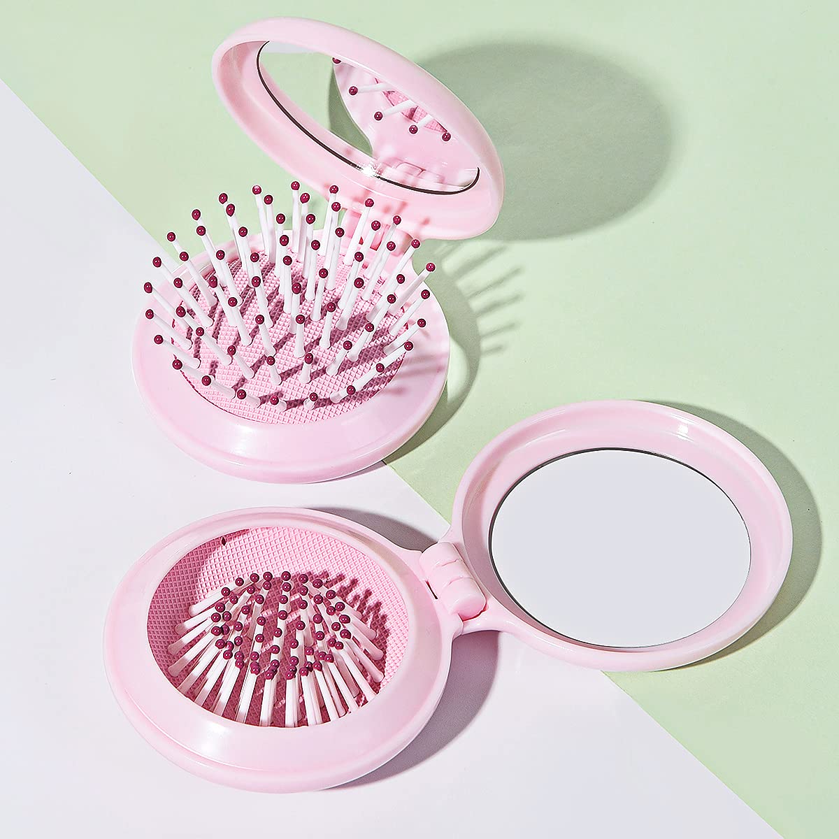 Trikeel bristle detail showing flexible rubber bristles, gentle on hair
