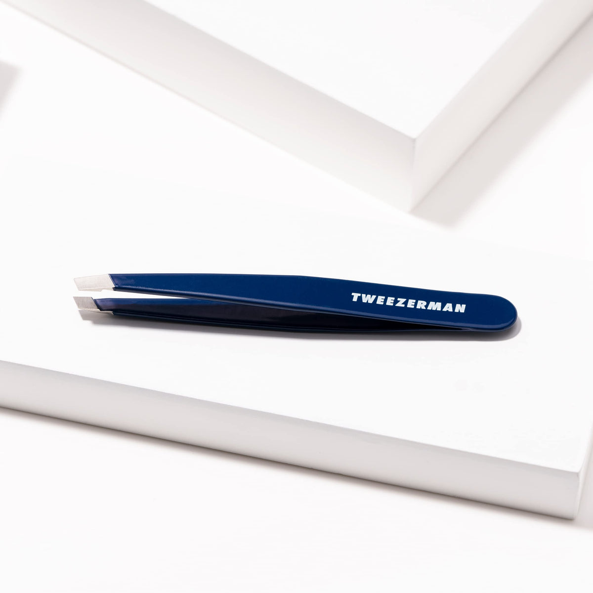 Tweezerman product label and packaging highlighting brand quality