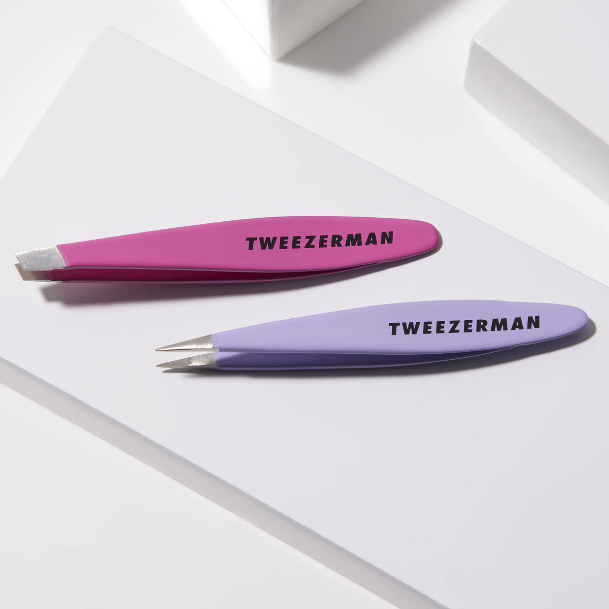 Tweezerman handle texture detail showing ergonomic grip for control