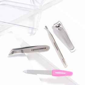 Tweezerman nail clipper close-up of curved cutting edge for precise trimming