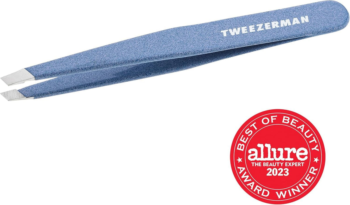 Tweezerman open tips detail highlighting even tip contact and durability for consistent performance