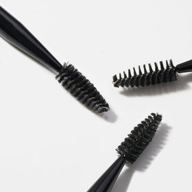 Tweezerman close-up of dense bristles highlighting precise grooming benefit