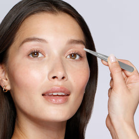 Tweezerman close-up of slanted hand-filed tips for accurate hair removal