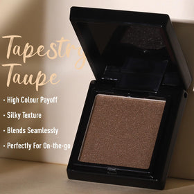UCANBE applied on eyelid demonstrating blendable finishes and long-lasting wear for day-to-night