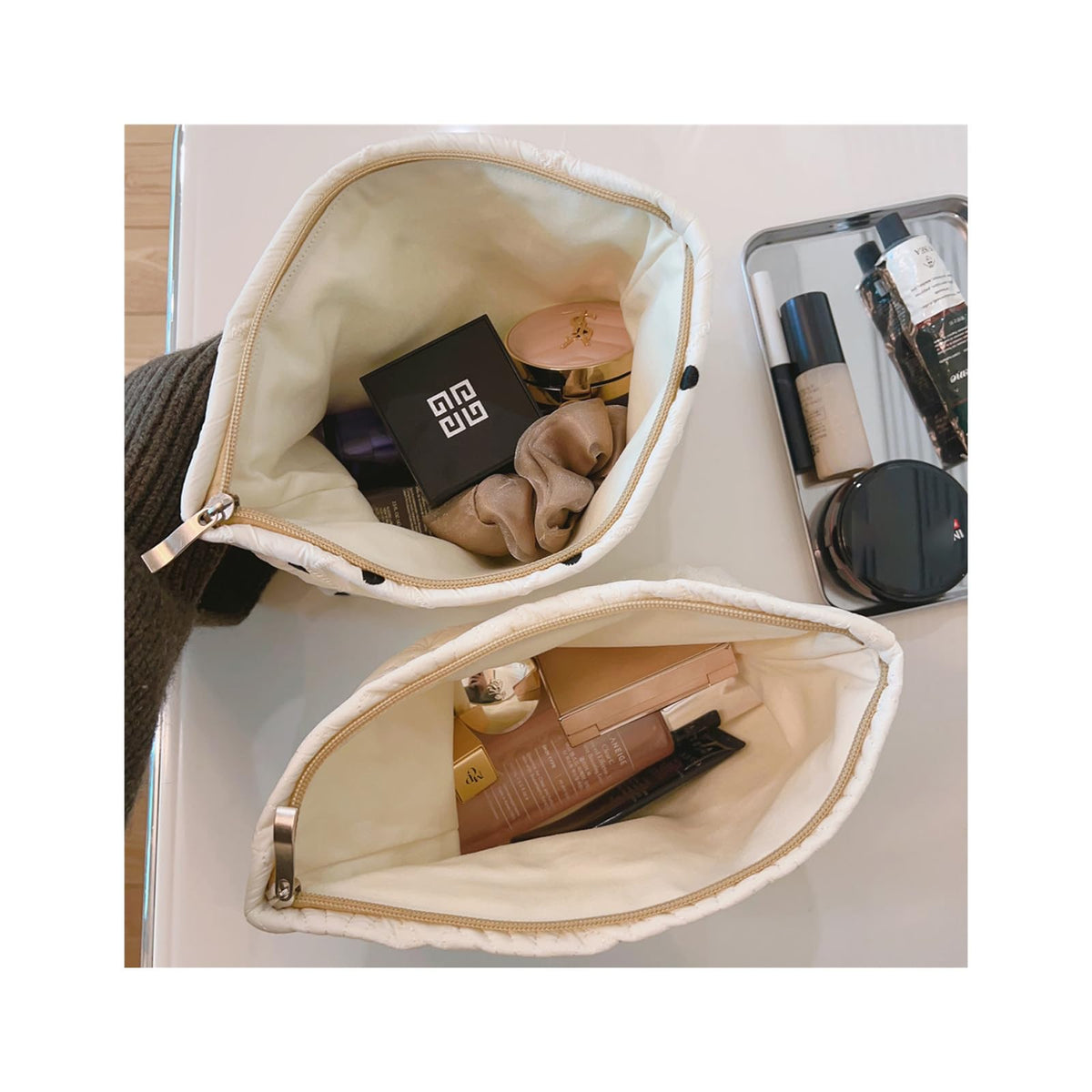 uekeboag lifestyle travel shot on suitcase conveying stylish travel-ready convenience