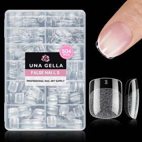 UNA GELLA worn on model hand showing natural squoval appearance