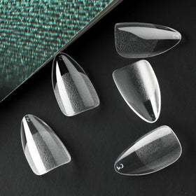 UNA GELLA trimmed and painted tip showing polish-friendly surface and glossy finish