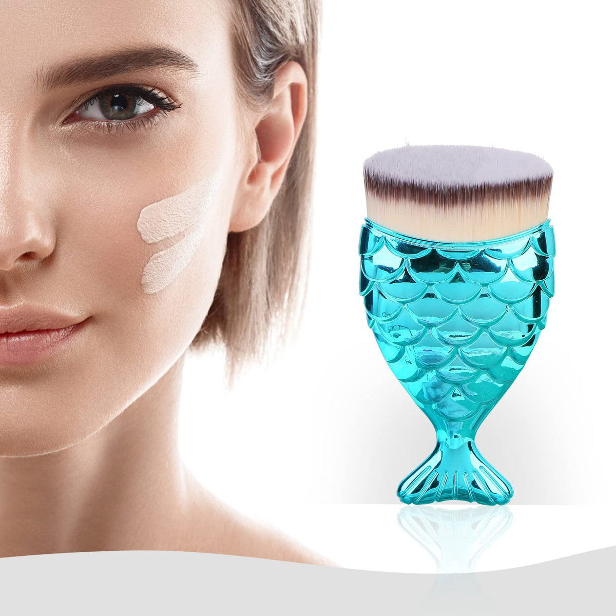 UNIMEIX in travel pouch ready for on-the-go sunscreen and makeup use