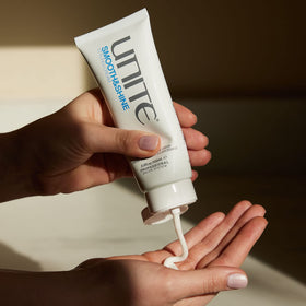 UNITE SMOOTH&SHINE before and after ends showing sealed, shinier tips and reduced frizz