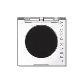 URBAN DECAY compact front view showing sleek packaging and clear shade ID benefit clarity