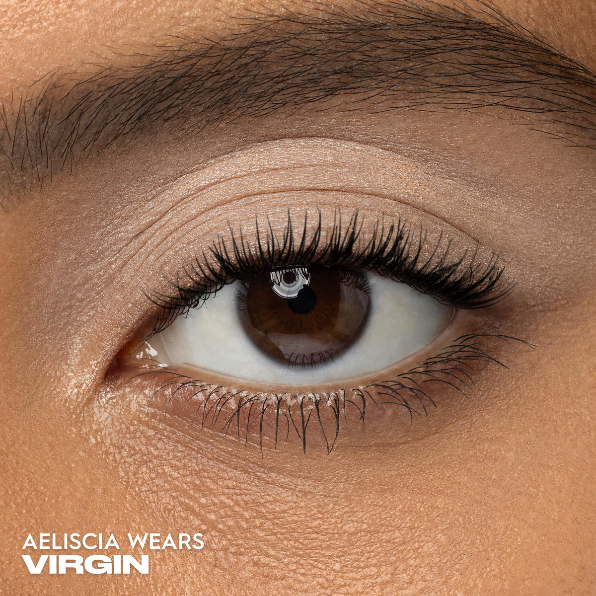 Urban Decay Virgin pan texture close-up highlighting smooth, blendable pigment benefit