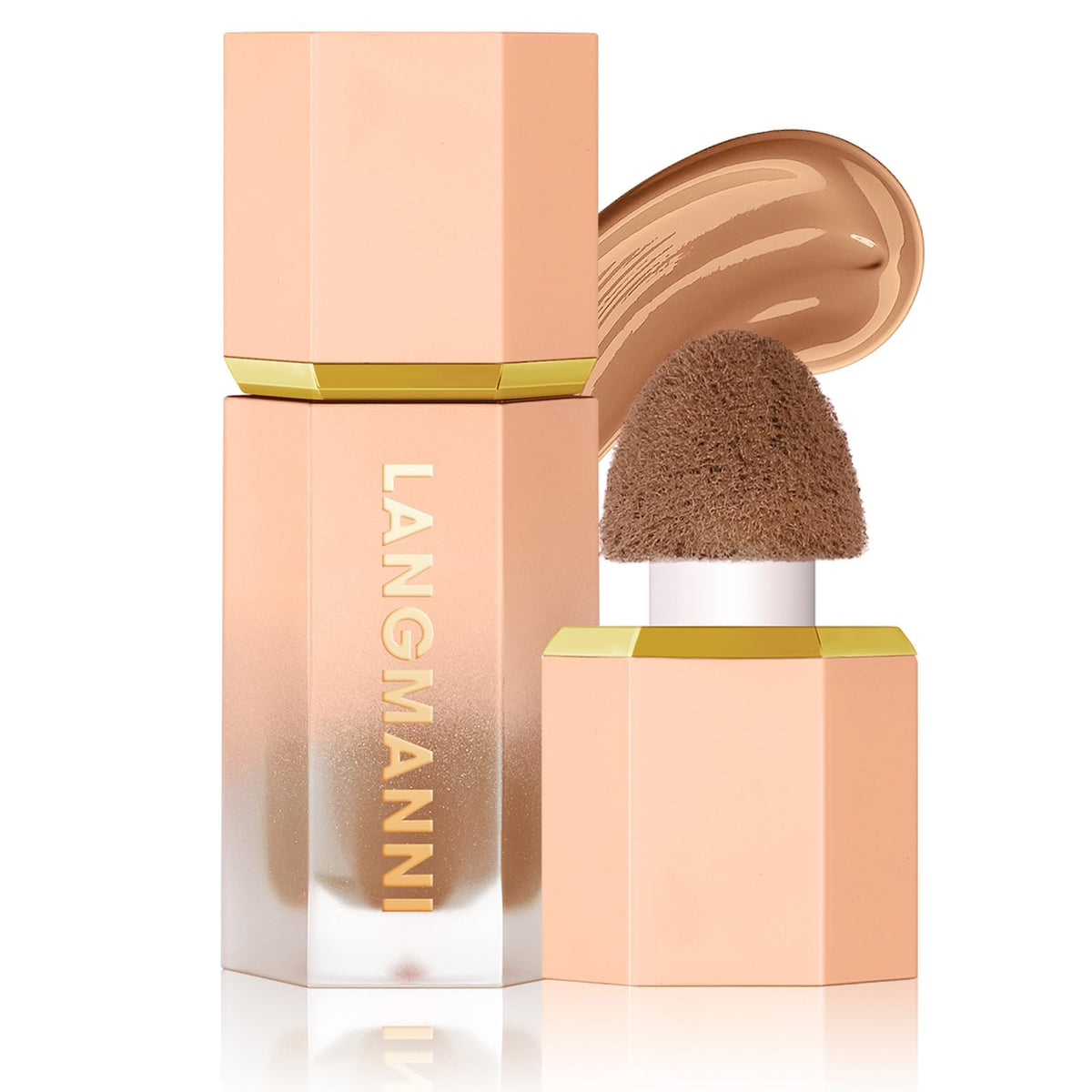 URQT sponge-tip applicator close-up for precise, mess-free sculpting