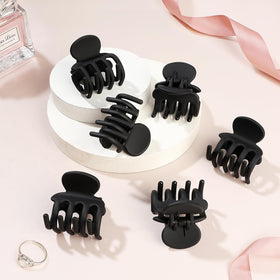 USDNICE clip holding a half-up hairstyle demonstrating non-slip everyday use