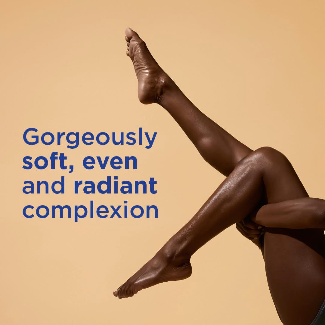 Vaseline Radiant X texture on hand demonstrating fast-absorbing hydration benefit