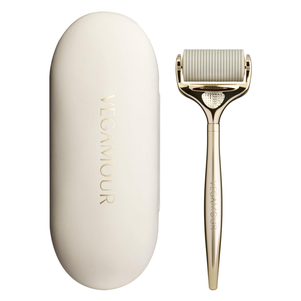 VEGAMOUR GRO+ front view showing wide head for faster scalp coverage