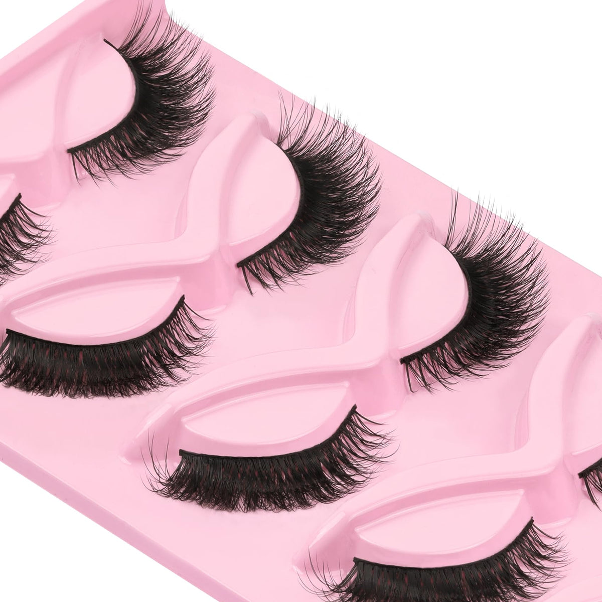 Veleasha demonstration of trimming lashes for custom fit
