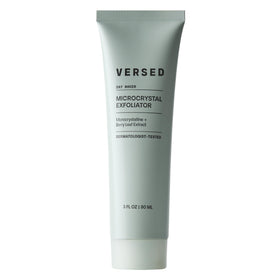 Versed front packaging showcasing product and size, clear labeling for quick identification and trust