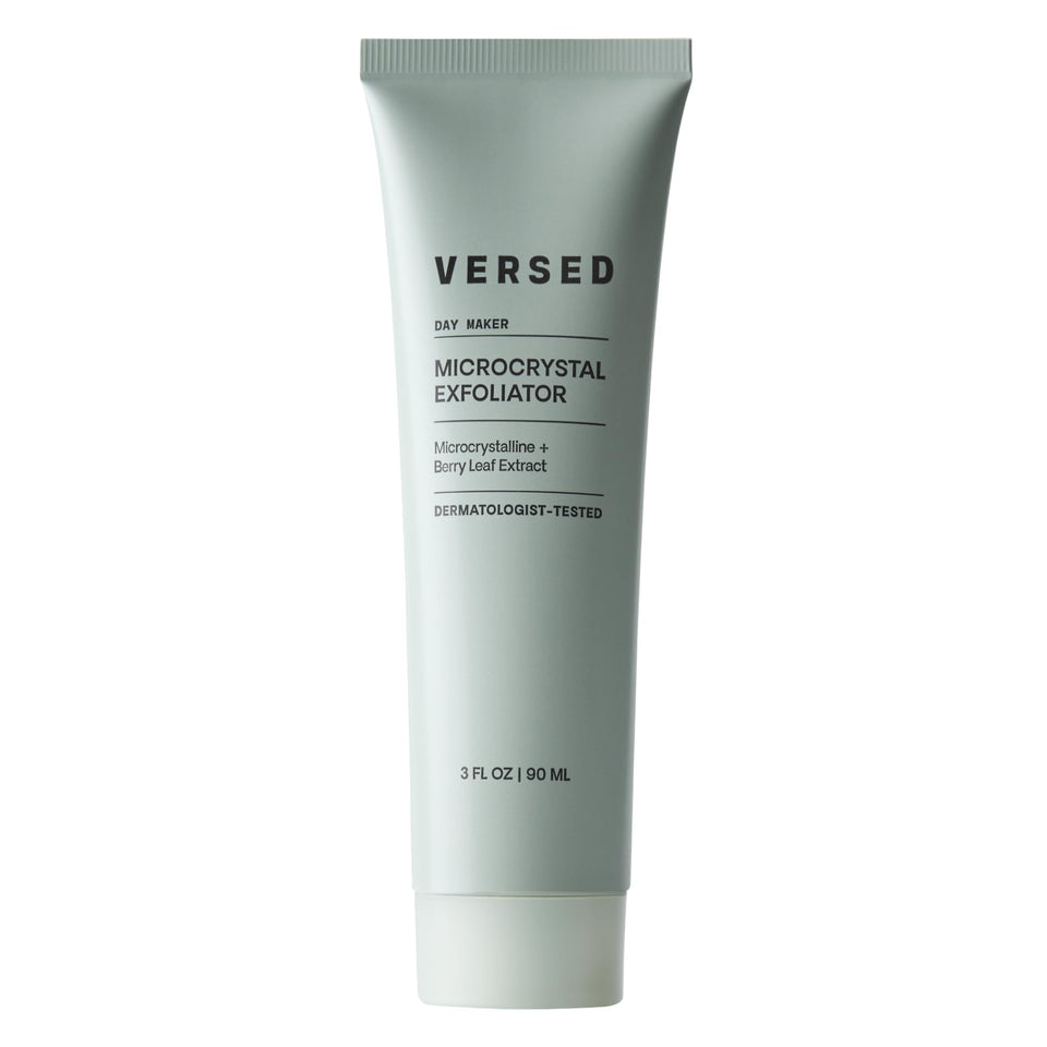 Versed front packaging showcasing product and size, clear labeling for quick identification and trust