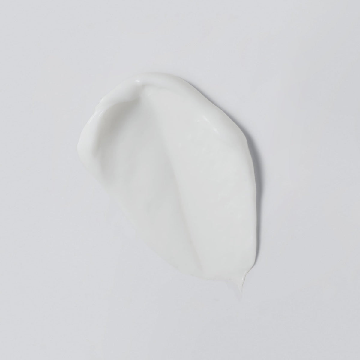 Versed Skin Soak open jar close-up of cream texture, highlights cushiony, fast-absorbing formula