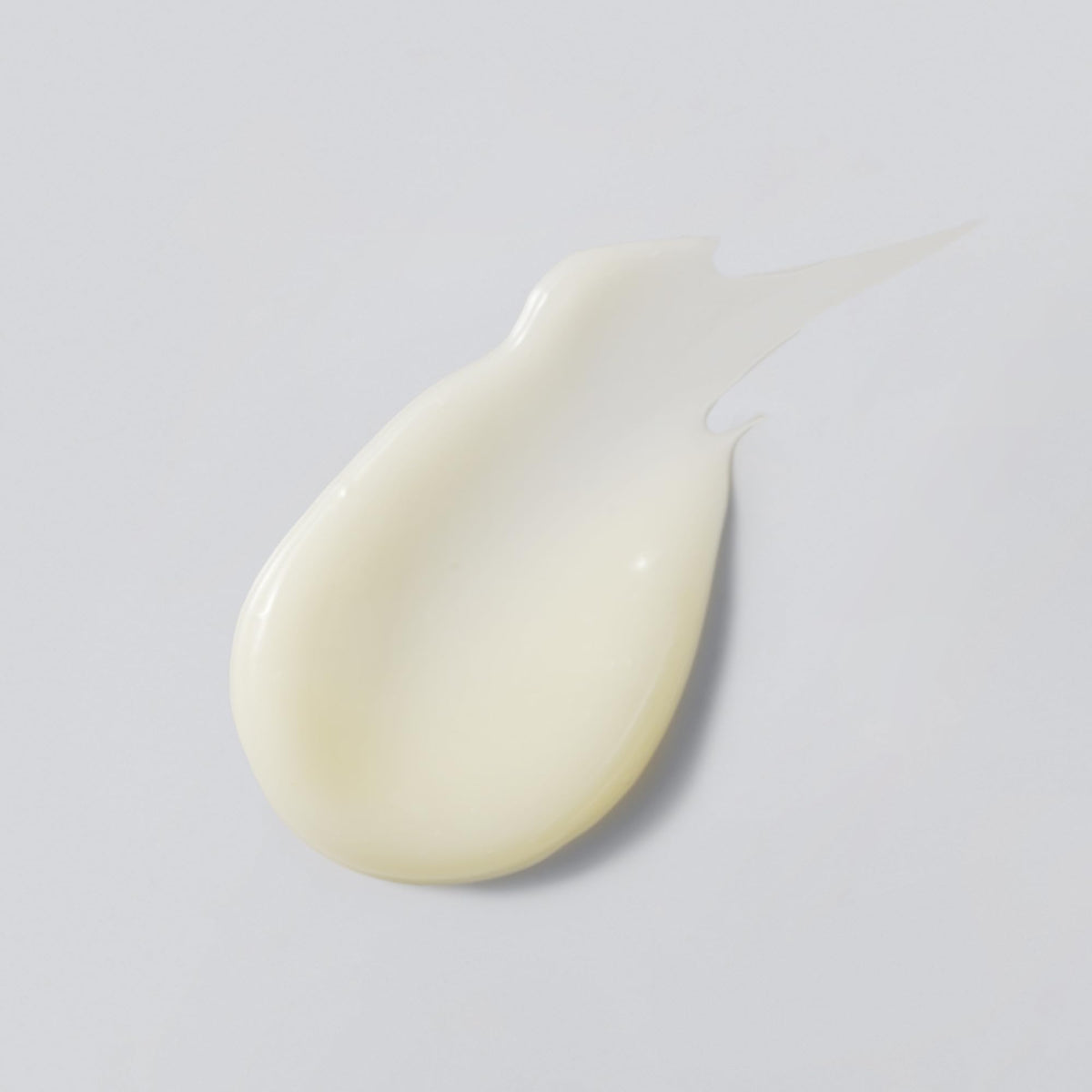Versed metal rollerball closeup demonstrating cooling applicator for comfort