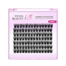 VEYESBEAUTY lifestyle model wearing lashes to show everyday natural glam