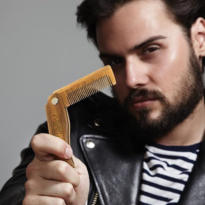Viking Revolution comb displayed with gift box, ready-for-gifting convenience