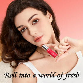 VivaFemme roller applicator close-up highlighting precise, mess-free application benefit