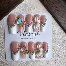 vlazryk size M set arranged to show all 10 nails for selecting fit