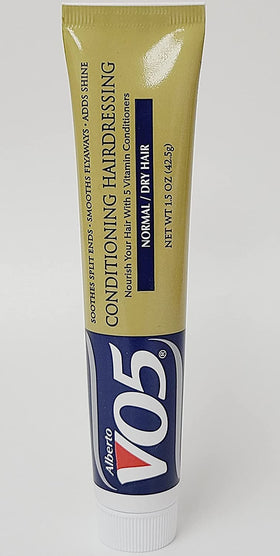 VO5 creamy conditioner texture dispensed to show lightweight moisturizing formula