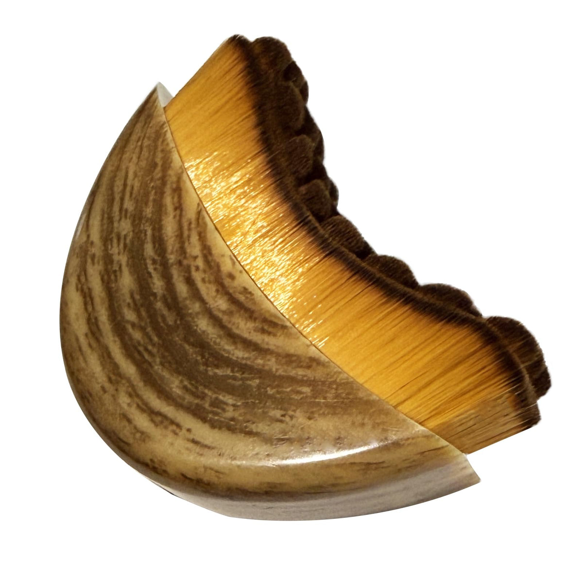 VOUGH ergonomic shape highlighting contour fit for precise targeting benefit