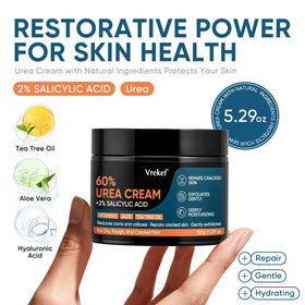 VREKEF size comparison in a hand showing 5.29 oz travel-friendly volume