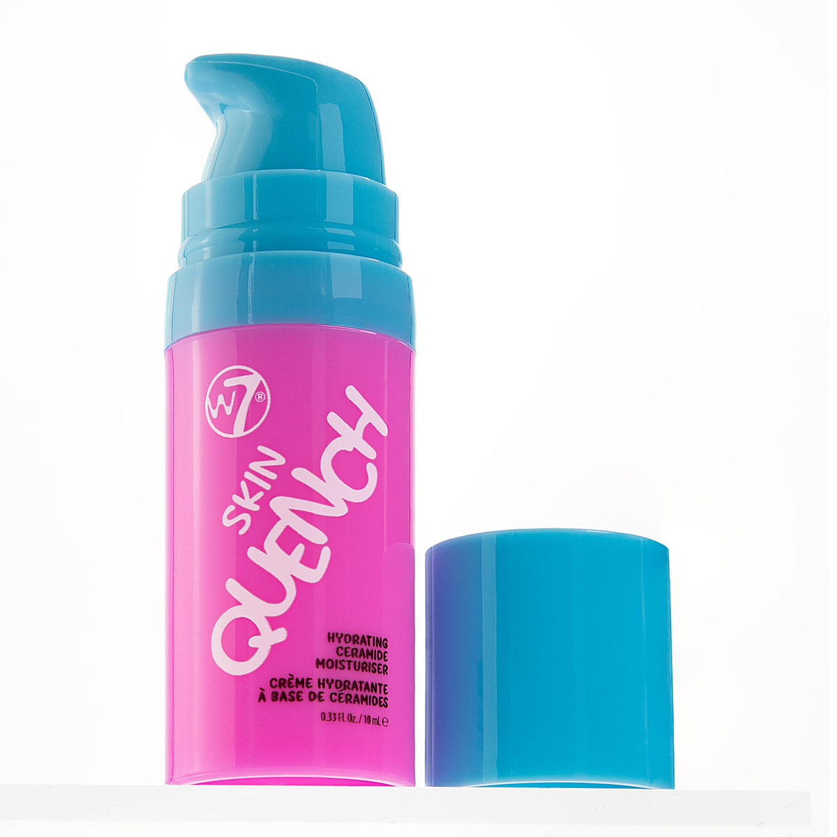 W7 moisturizer on spoon emphasizing ceramide-rich moisturizing benefit