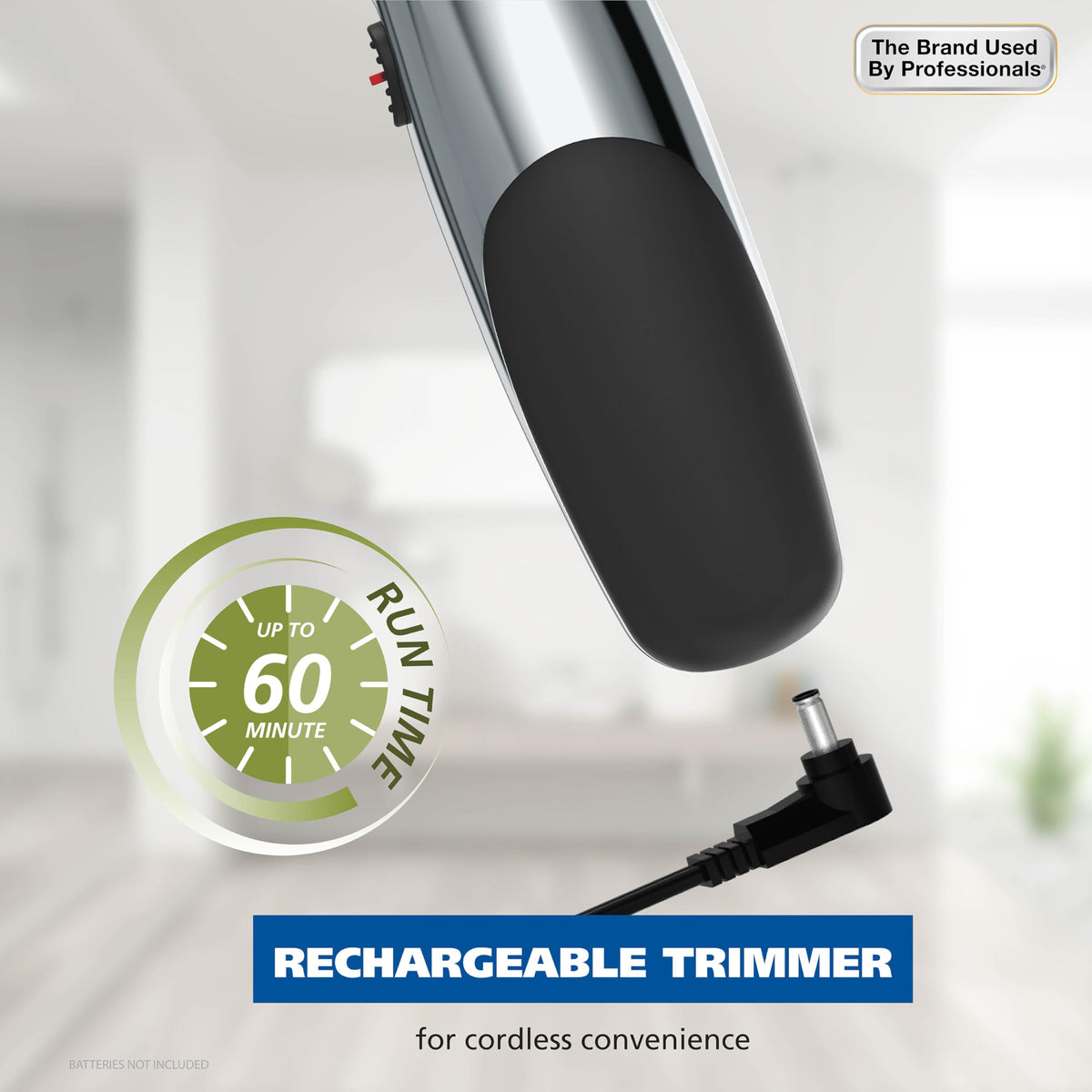Wahl Groomsman in hand scale to show compact size and travel convenience