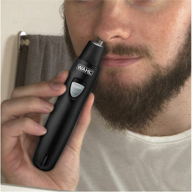 Wahl Groomsman reciprocating detail head highlighting precise eyebrow and neckline control