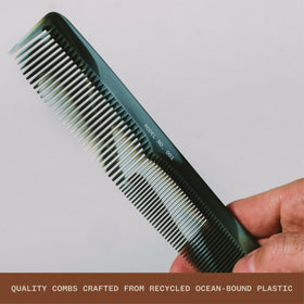 WAVEY close-up of comb teeth highlighting smooth rounded tips for gentler detangling