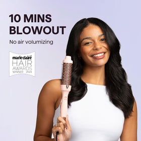 wavytalk brush being used to create a voluminous blowout delivering faster styling