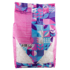Close-up of Waxness Sensi Clear beads texture illustrating even melt control benefit