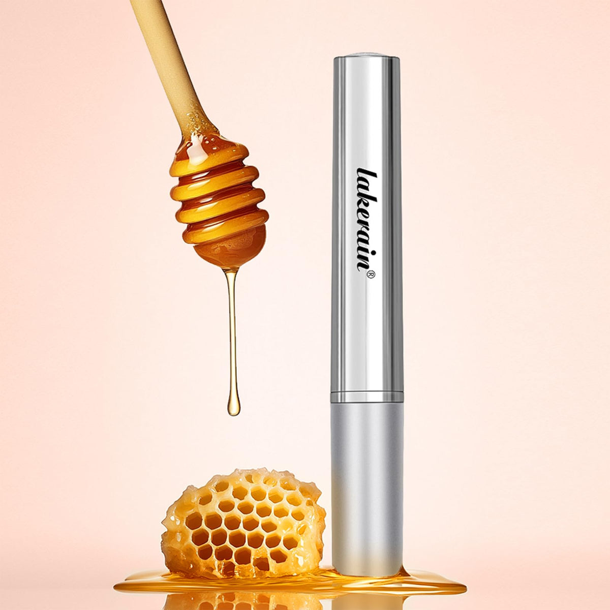WEEMAY before-and-after lips demonstrating improved hydration