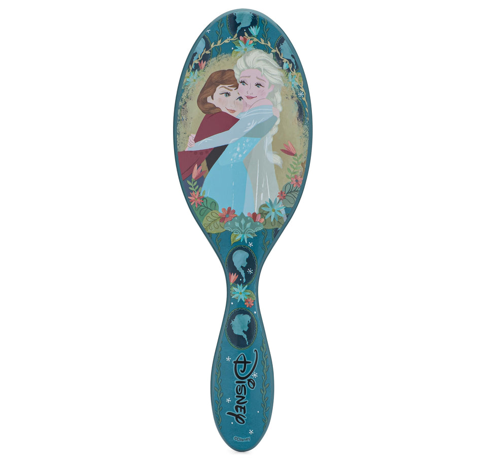 Wet Brush front view showing Anna & Elsa design and gentle grip benefit